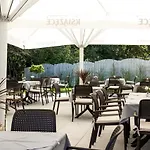 Hotel Palac Na Opieszynie Wrzesnia (Wrzesnia)