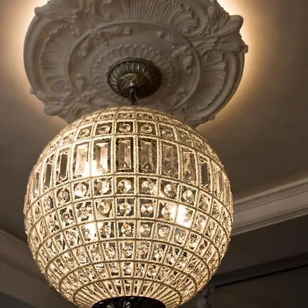 Pałac Na Opieszynie Hotel 4*