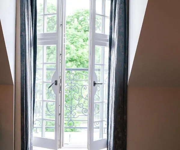 Hotel Palac Na Opieszynie Wrzesnia (Wrzesnia)