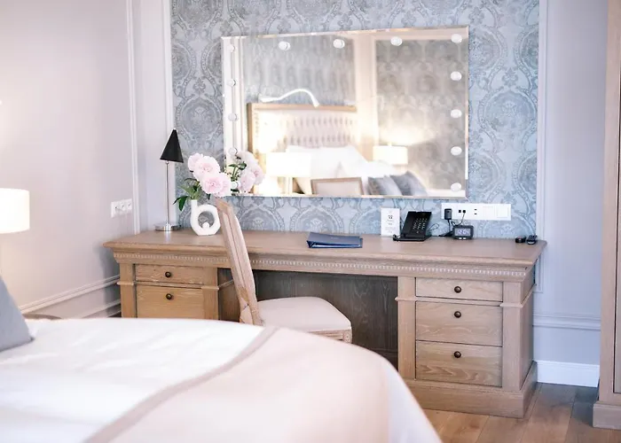 Palac Na Opieszynie 4*